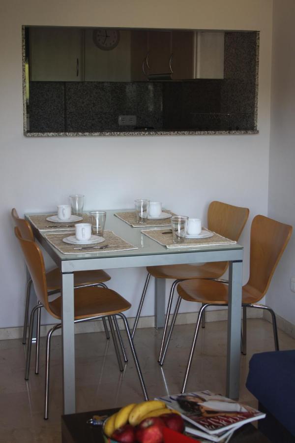 Aparthotel Marsol Castelldefels Esterno foto