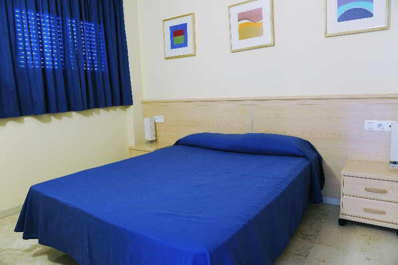 Aparthotel Marsol Castelldefels Esterno foto