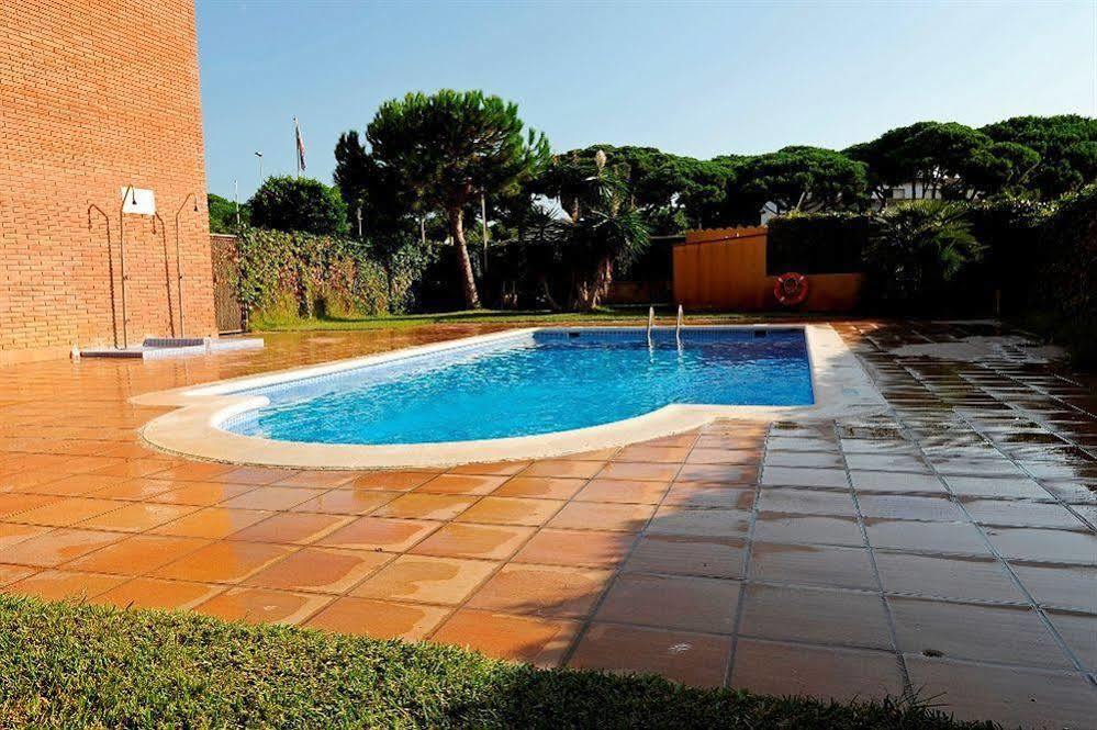 Aparthotel Marsol Castelldefels Esterno foto
